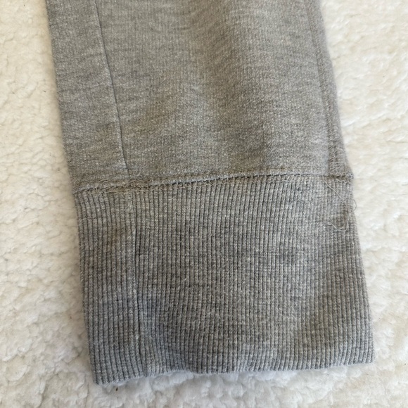 Men’s Champion sweats. Size small. - Picture 5 of 9